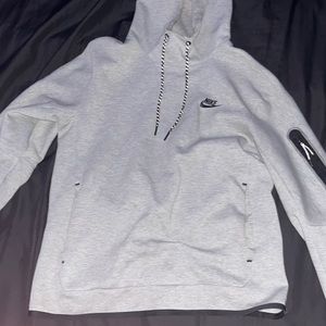 Gray Nike Tech Pullover